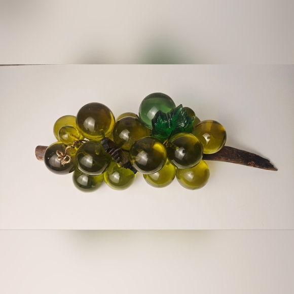 Vintage Green Glass Grape Cluster Sculpture on Wood Stem 13.5” - Picture 15 of 15